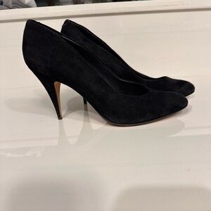 VIA SPIGA SUEDE PUMPS